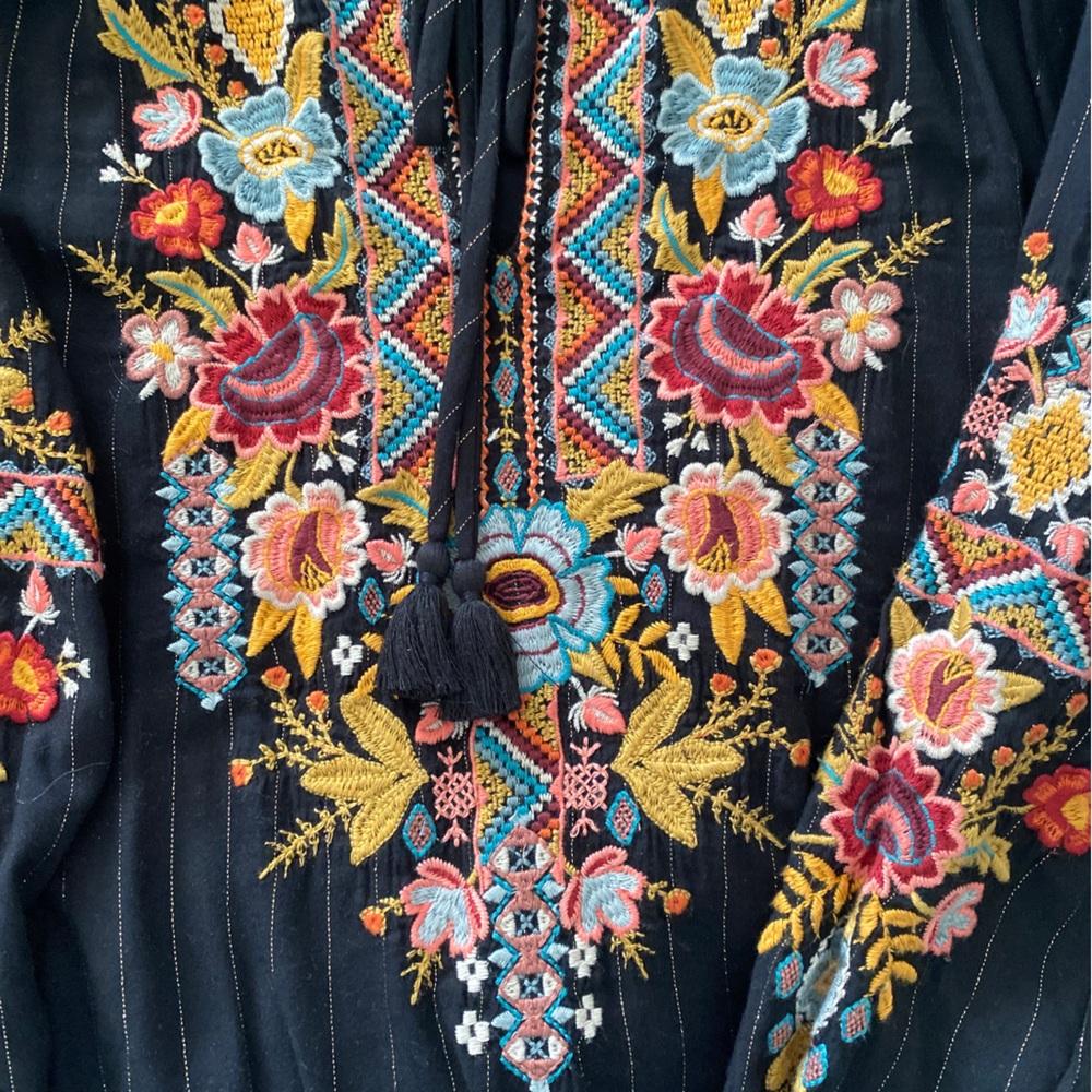 Johnny Was Workshop Large Shirt Black Embroidered